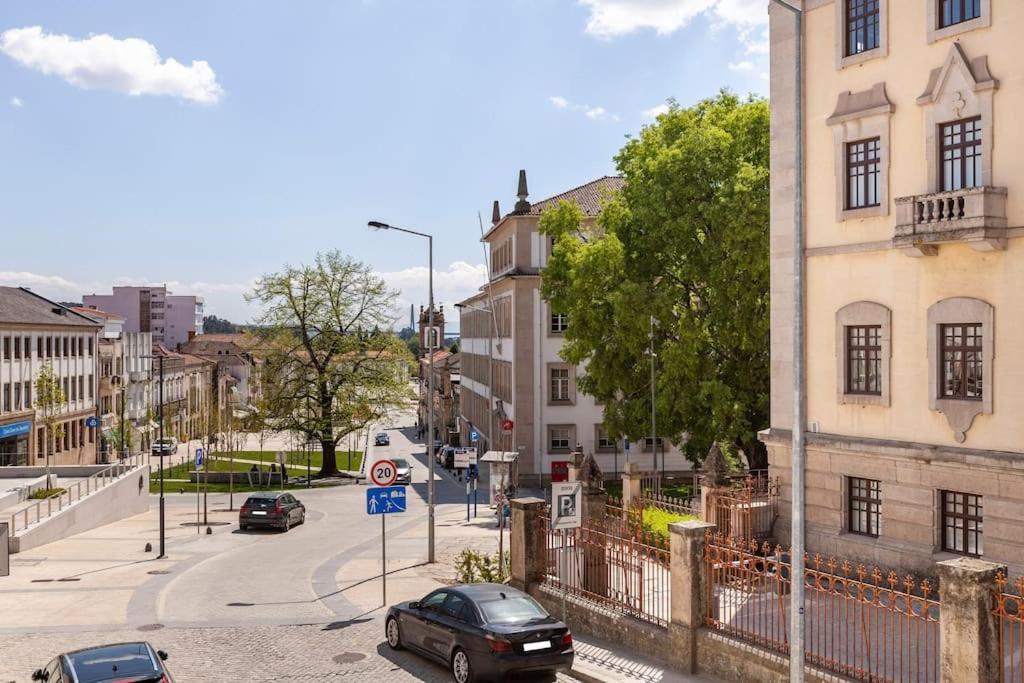 Apartamentos Avenida Premium Vila Real Exteriör bild